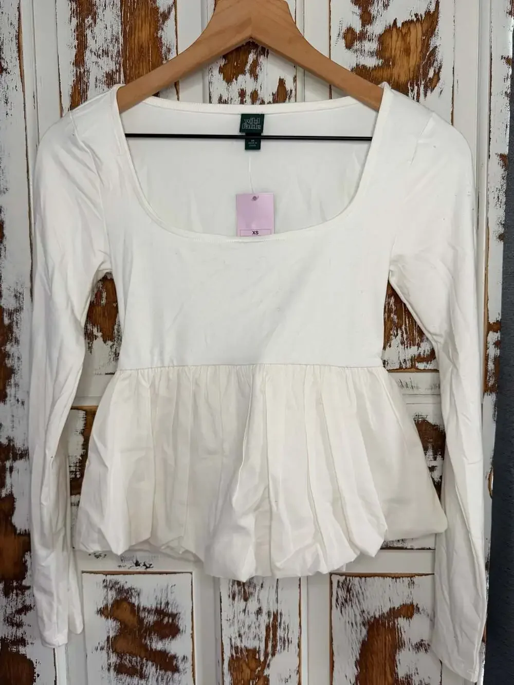 Long Sleeve Peplum Top Size XS White & Bubble Hem Mini Skirt Size 2 Navy 2pc Set